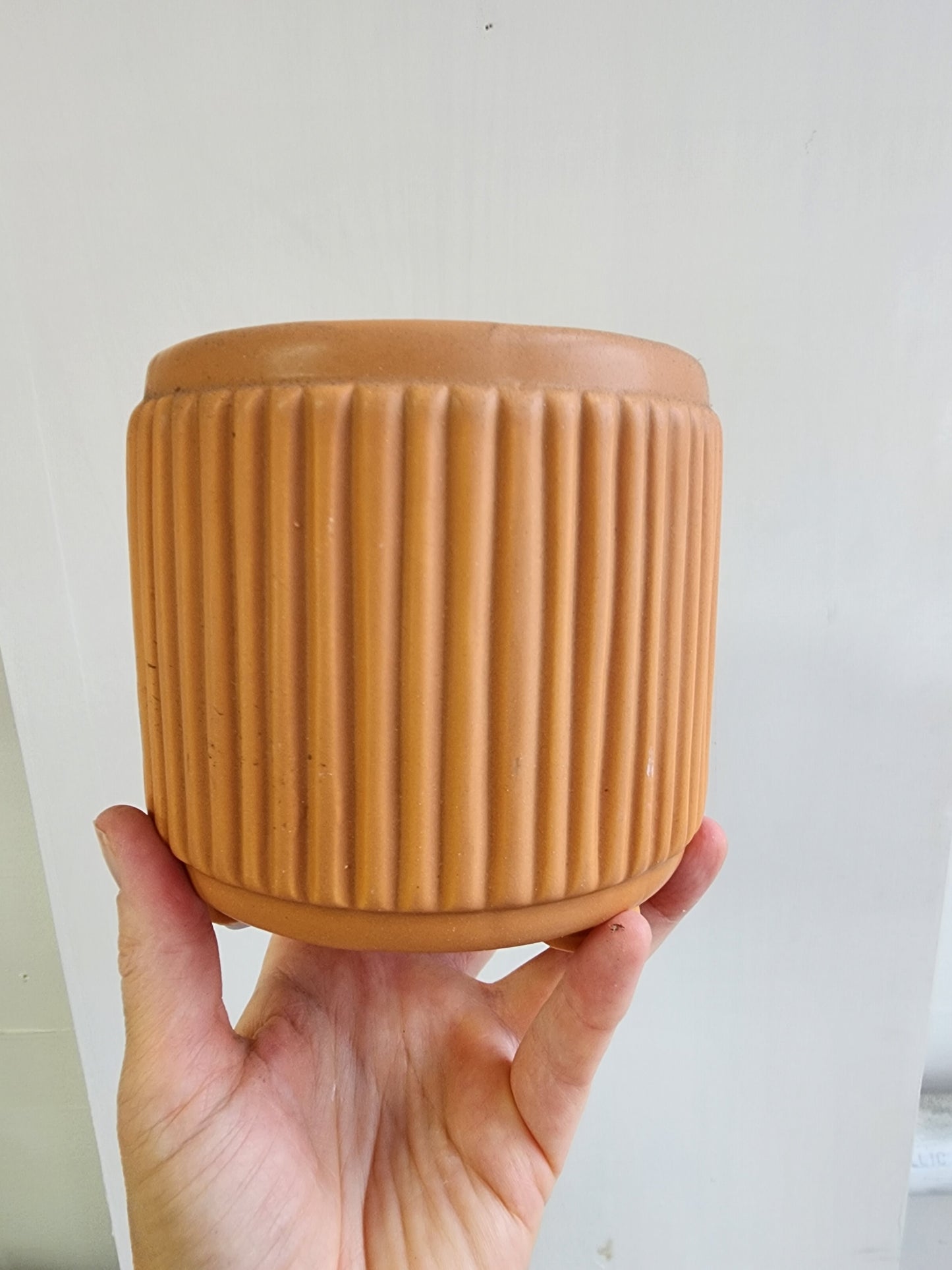 Terra Nova Footed Pot - 10cm/4in